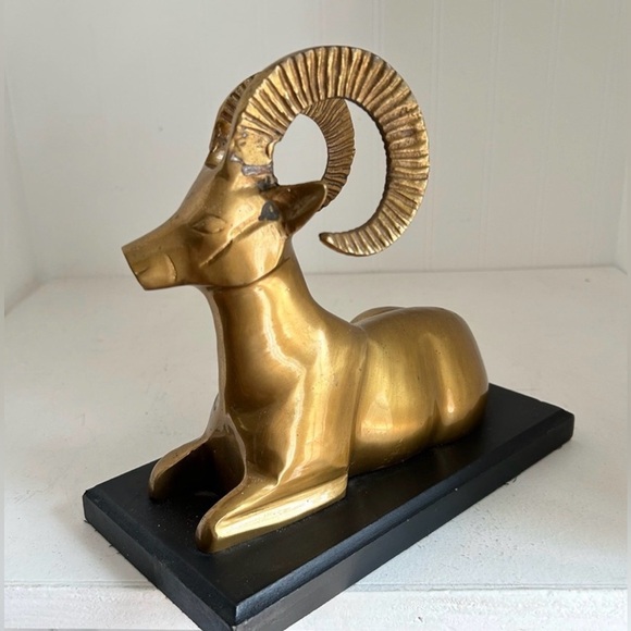 Vintage Midcentury Brass Big Horn Ram Gazelle Antelope Statue Sculpture - Picture 5 of 13
